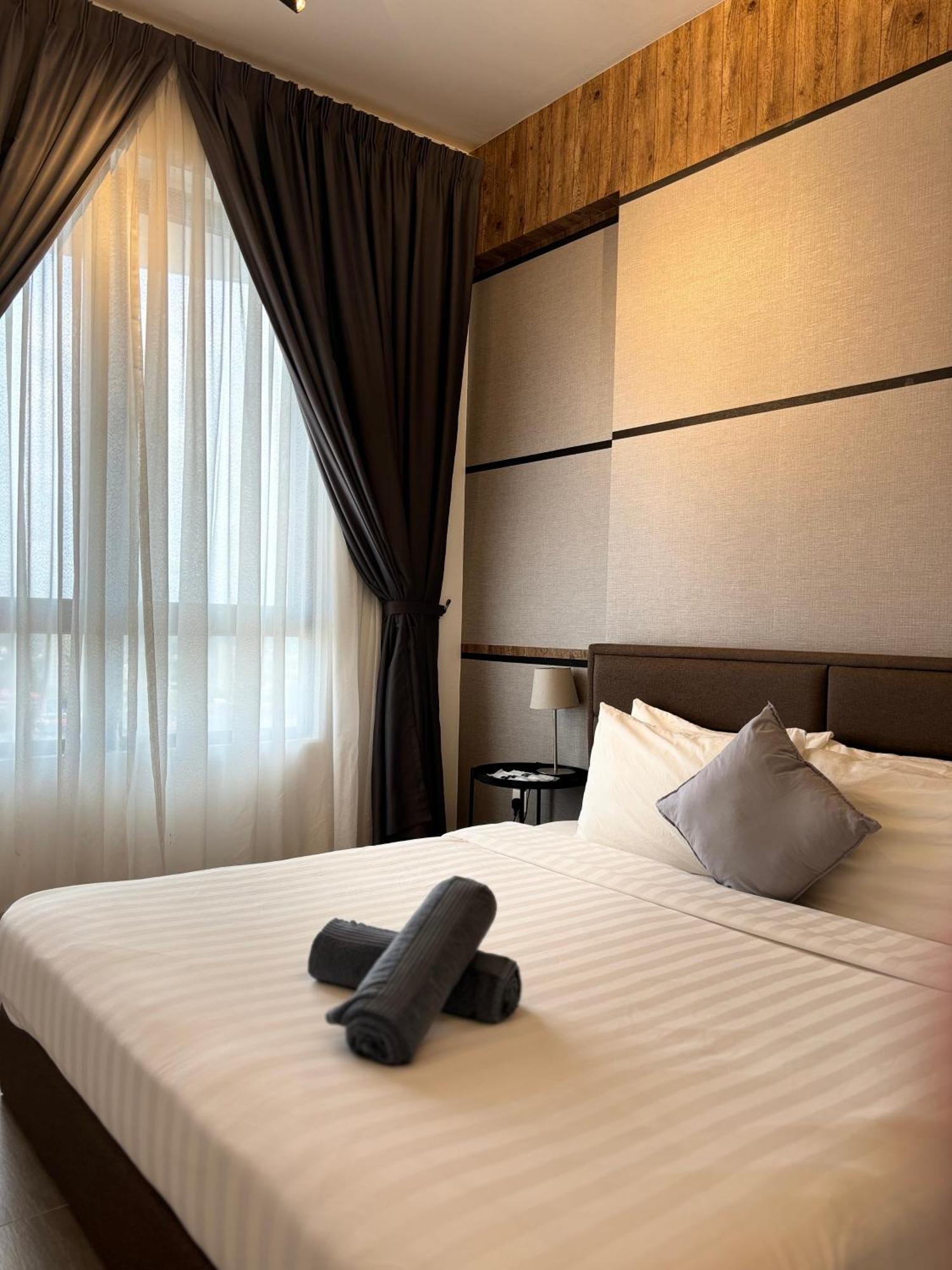 2Br Premium Suites Troika Kota Bharu By Aghome Exterior photo